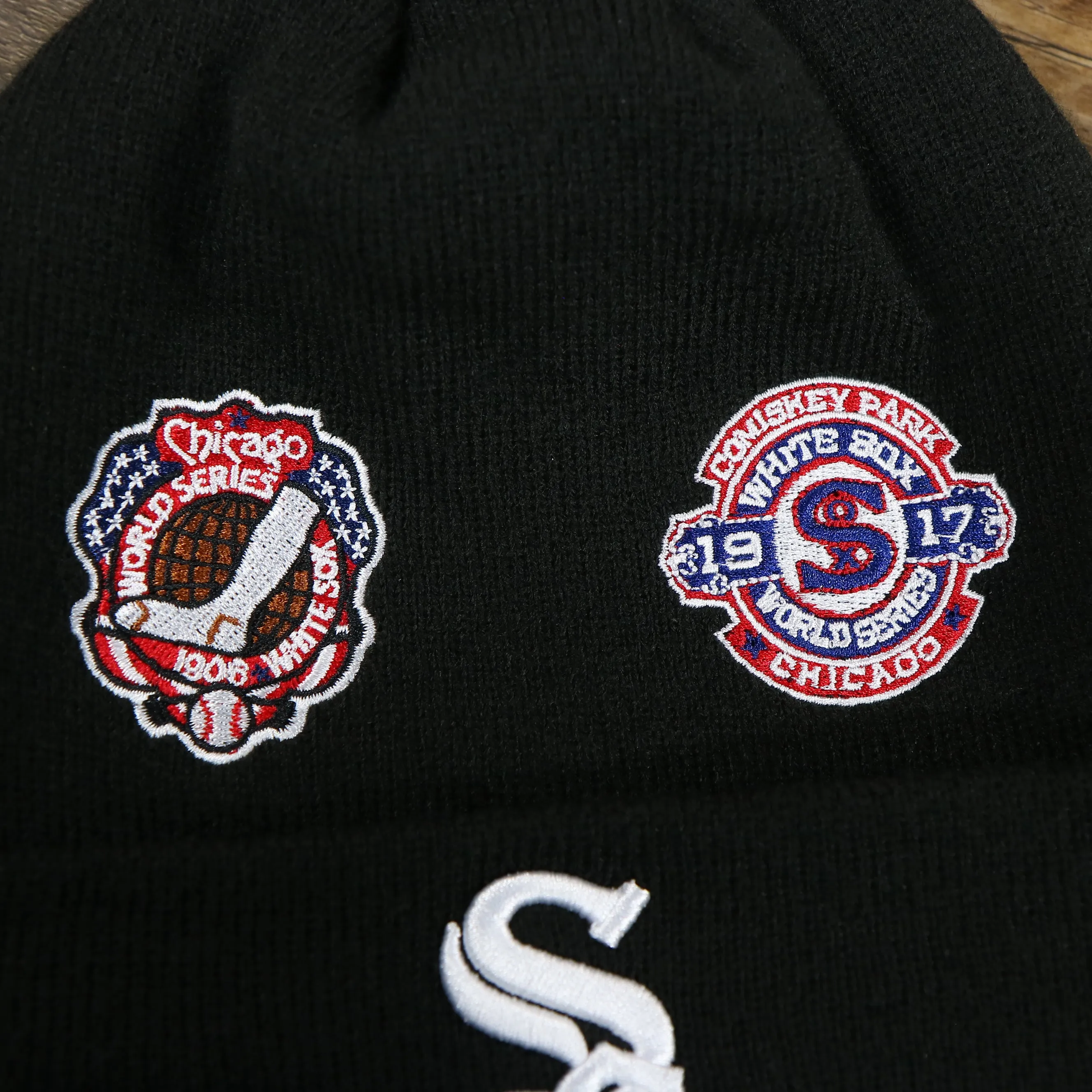 Chicago White Sox All Over World Series Side Patch 3x Champion Knit Cuff Beanie | New Era, Black