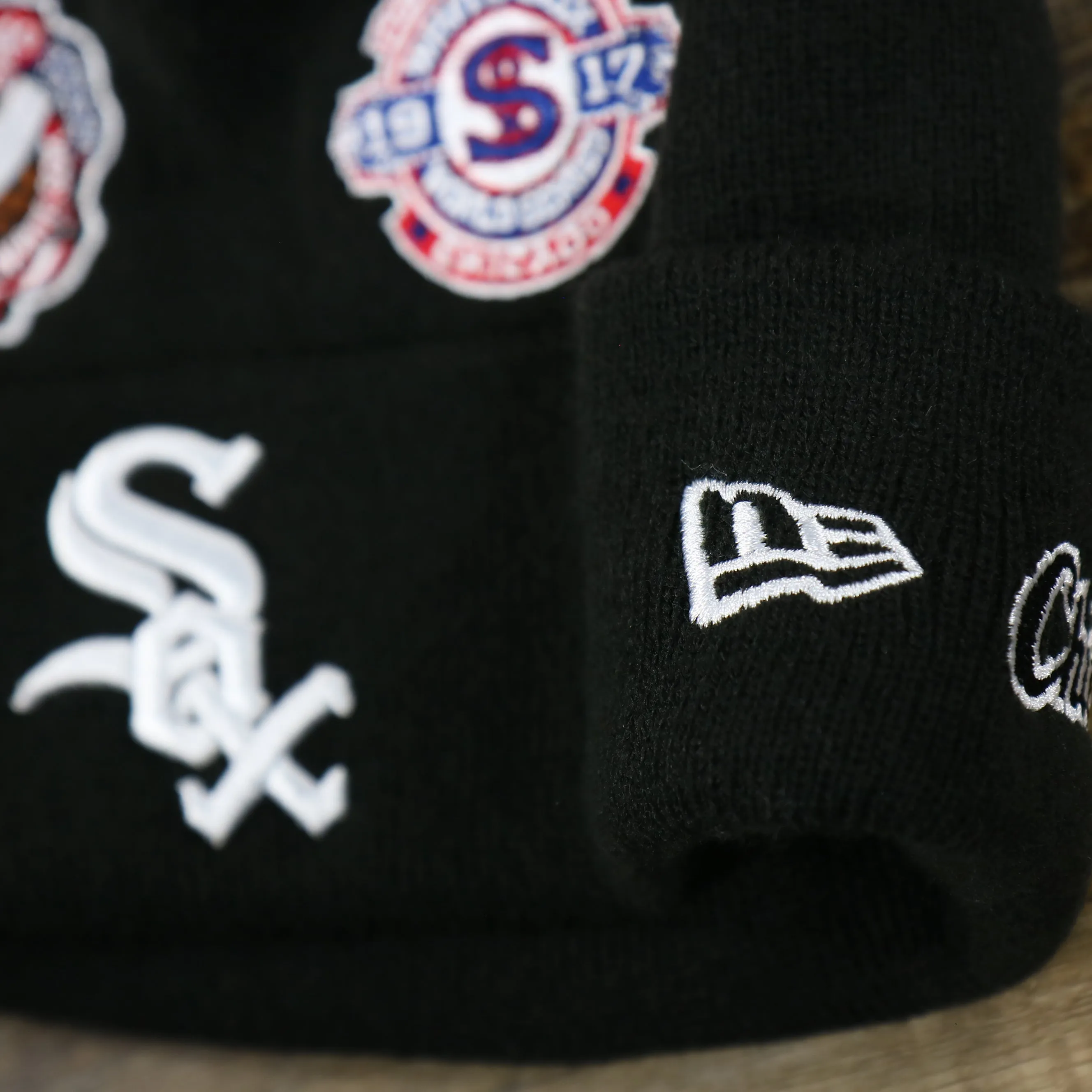 Chicago White Sox All Over World Series Side Patch 3x Champion Knit Cuff Beanie | New Era, Black