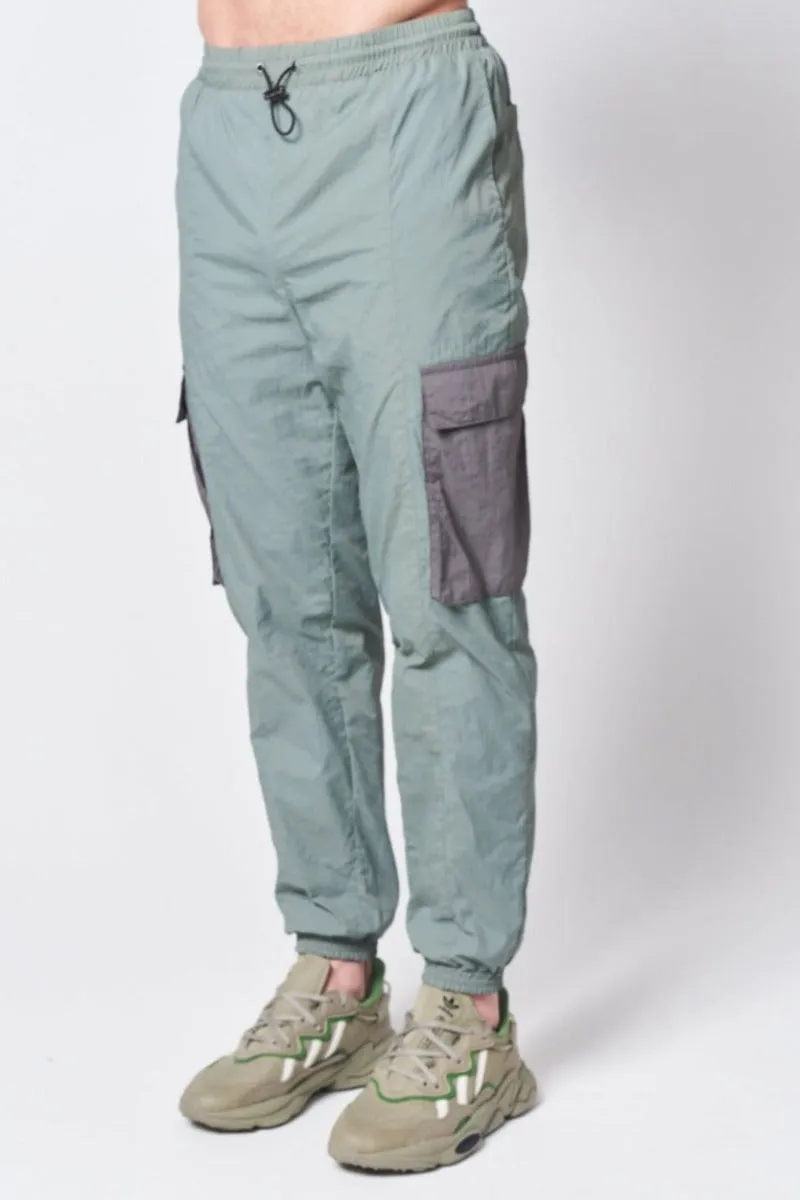 CONNOR NYLON JOGGER